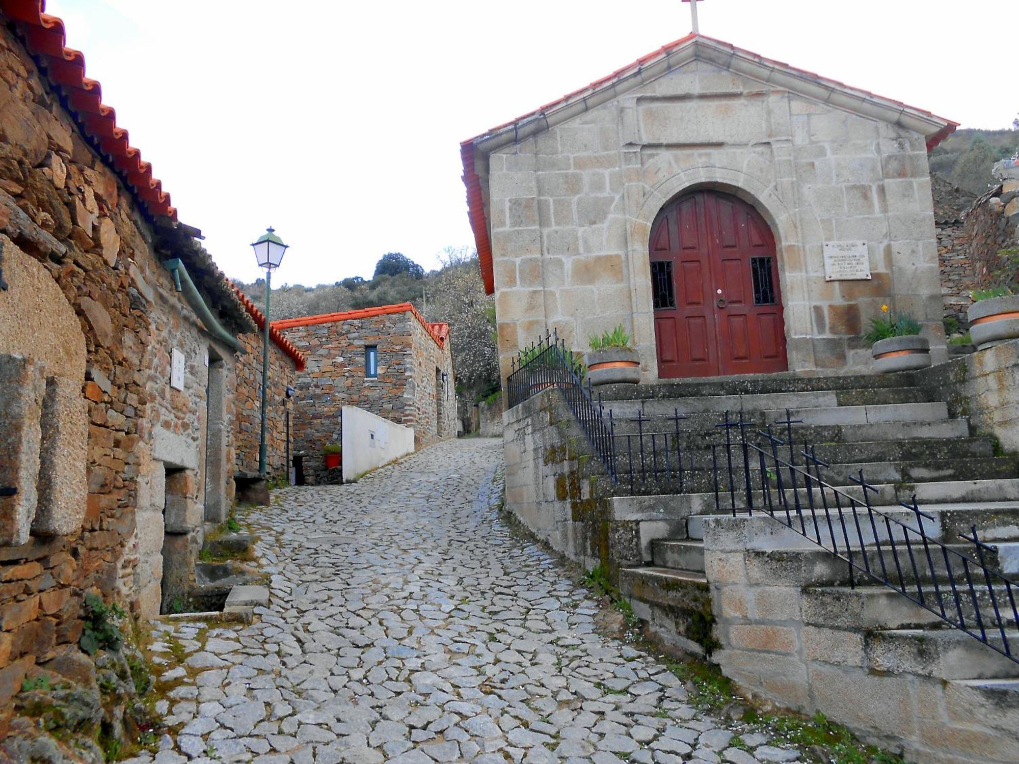 Bairro Do Casal - Turismo D'Aldeia Guest House Vila Nova de Foz Coa Room photo
